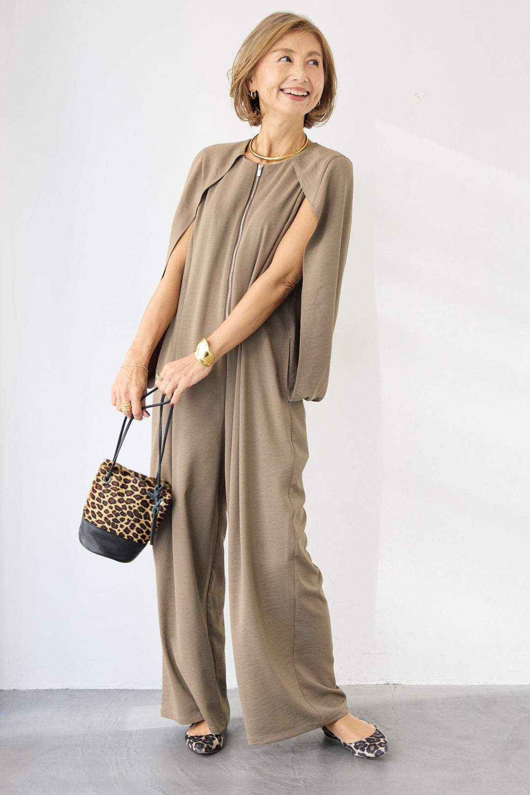 ケープマントオールインワン