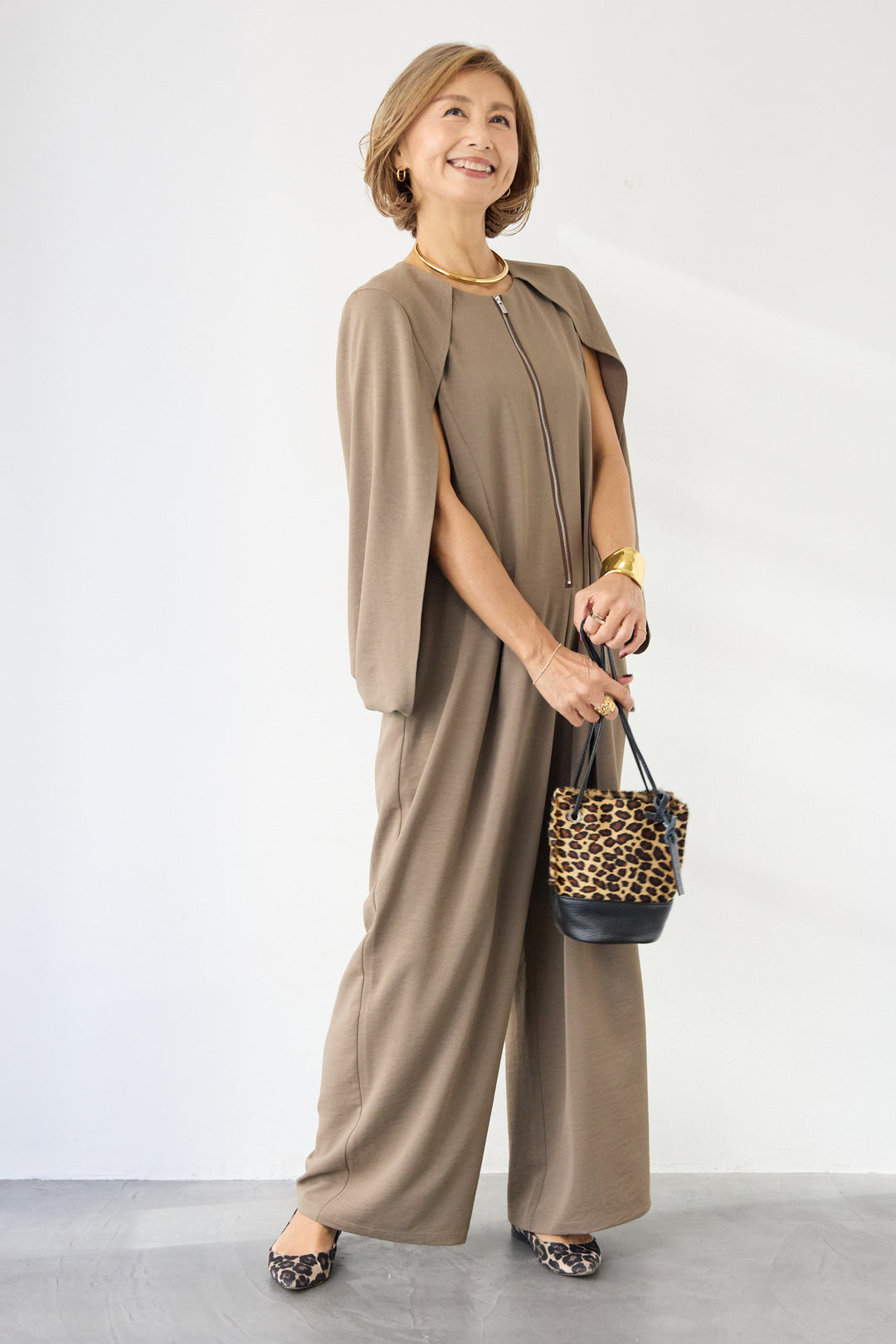 ケープマントオールインワン