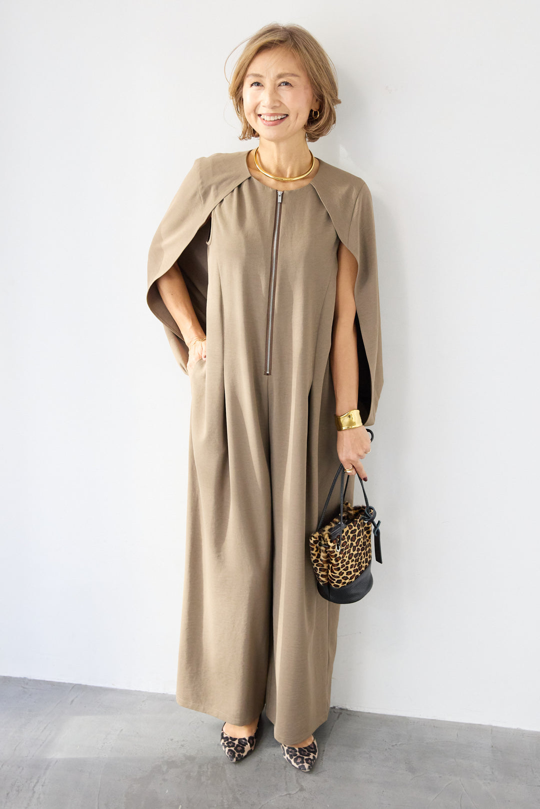 ケープマントオールインワン