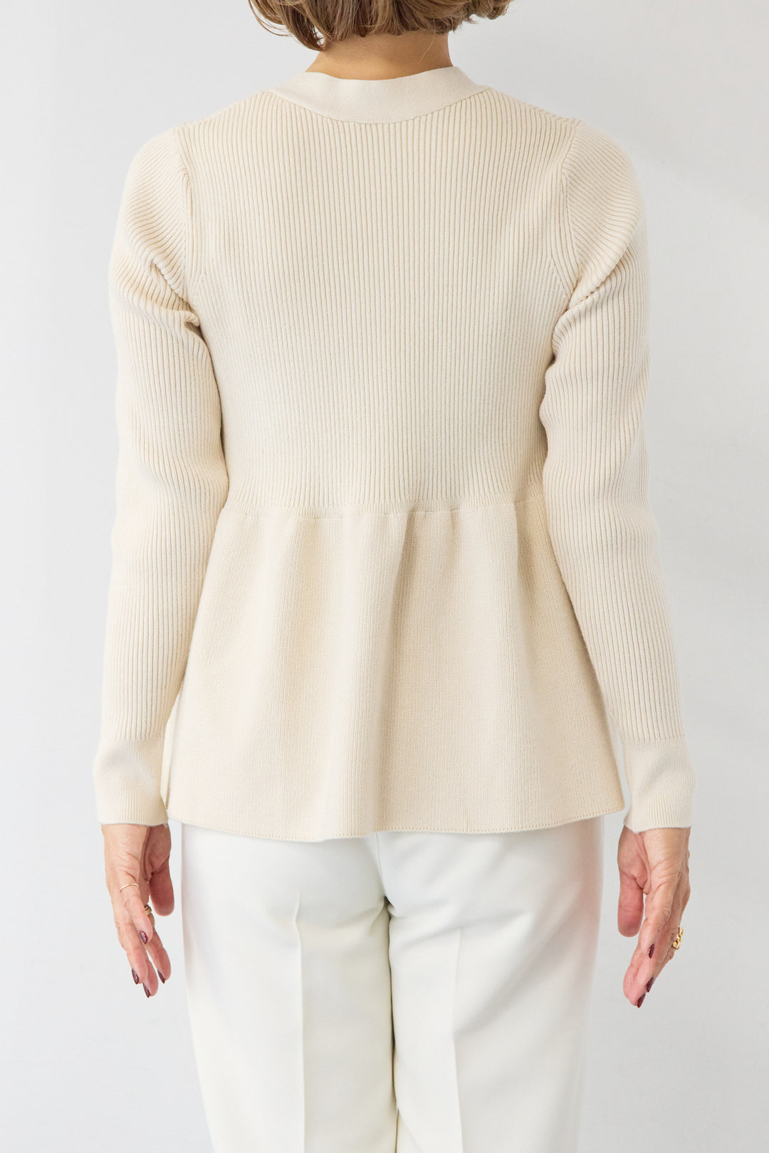 ゴールドボタンペプラムカーディガン