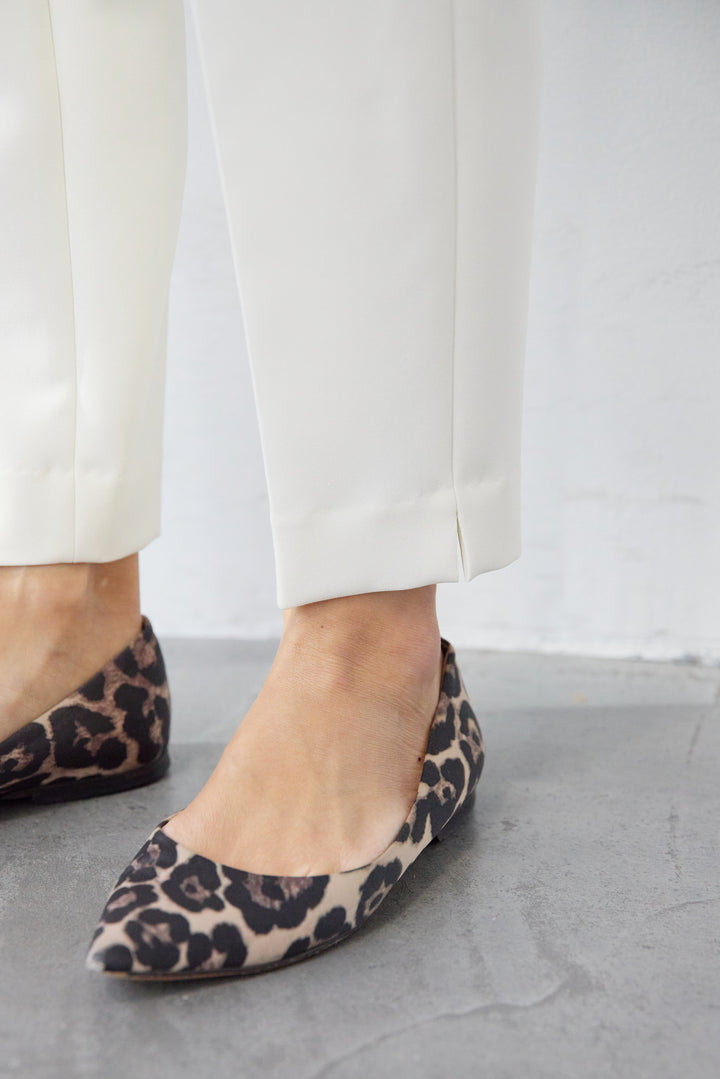 [SET]ゴールドボタンペプラムカーディガン+ウォッシャブルテーパードパンツ(2set)