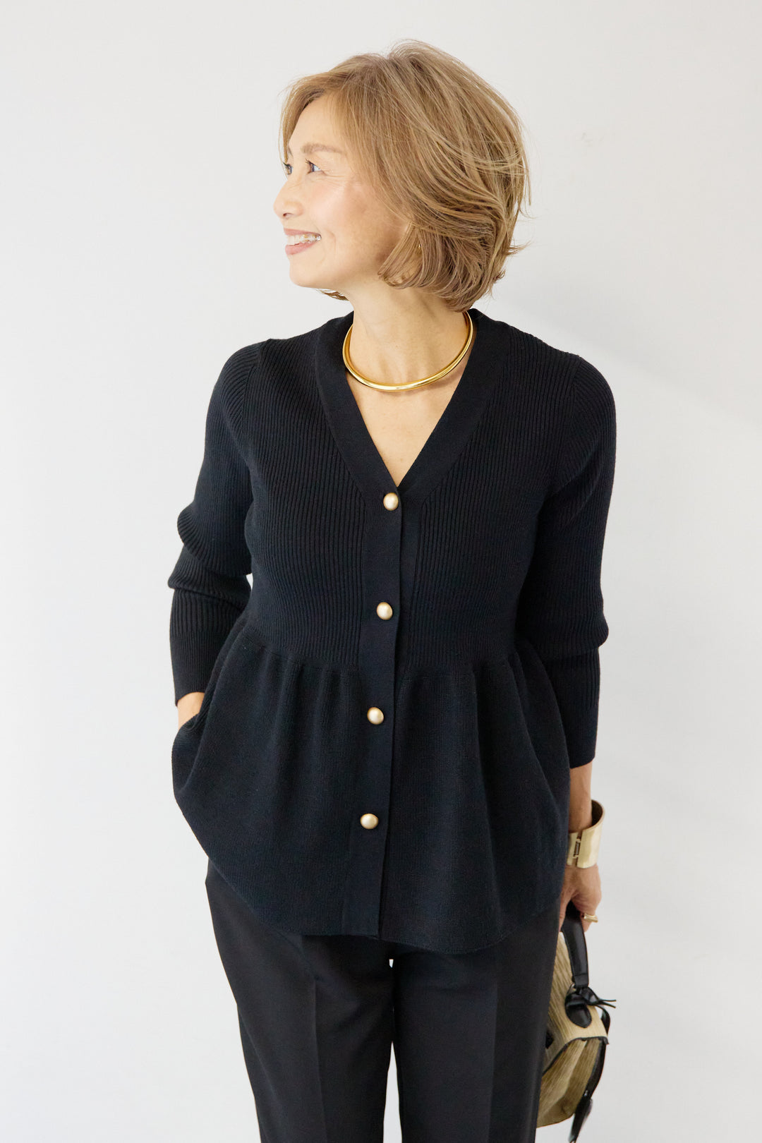 [SET]ゴールドボタンペプラムカーディガン+ウォッシャブルテーパードパンツ(2set)