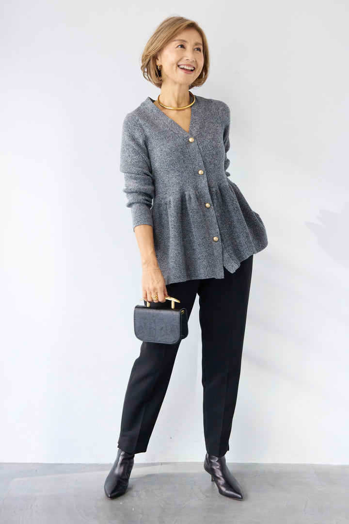 [SET]ゴールドボタンペプラムカーディガン+ウォッシャブルテーパードパンツ(2set)