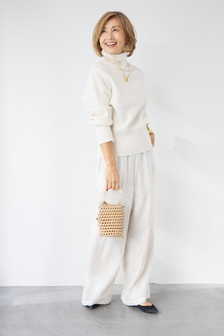 オーガンジー刺繍パンツ