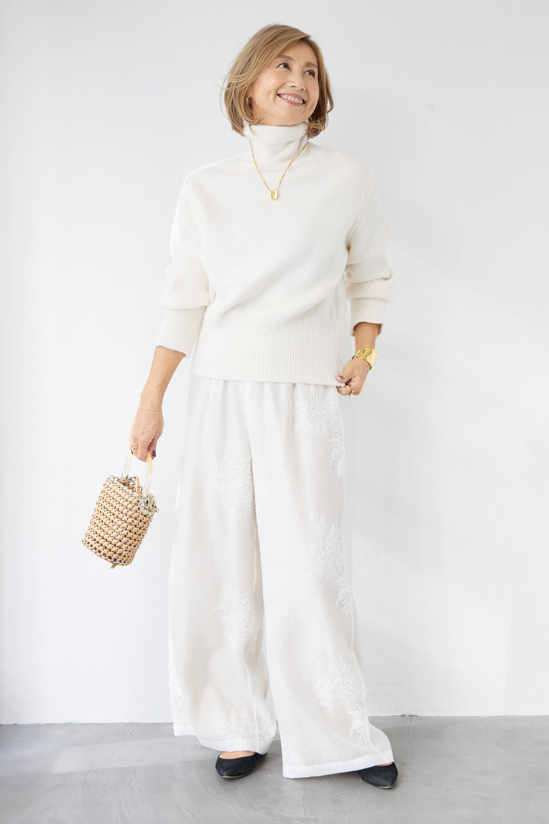 オーガンジー刺繍パンツ