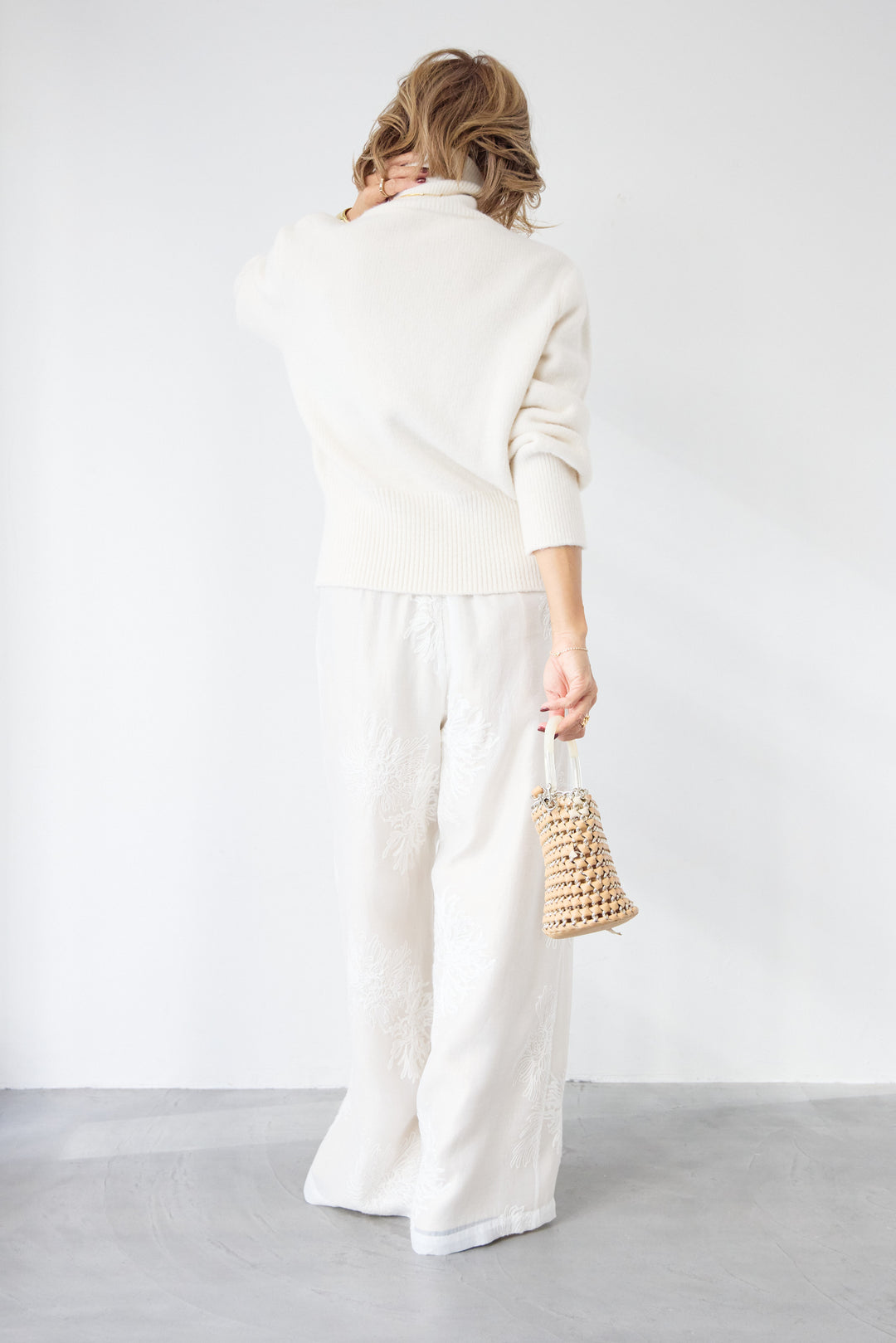 オーガンジー刺繍パンツ