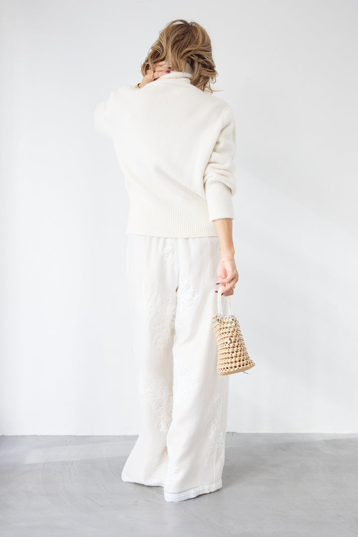 オーガンジー刺繍パンツ