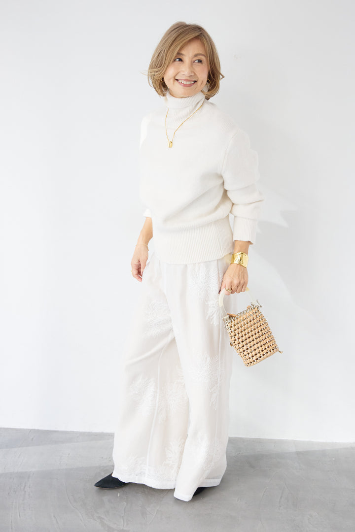 オーガンジー刺繍パンツ