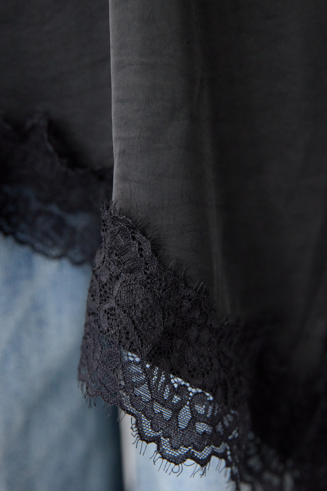 アシメレースキャミソール