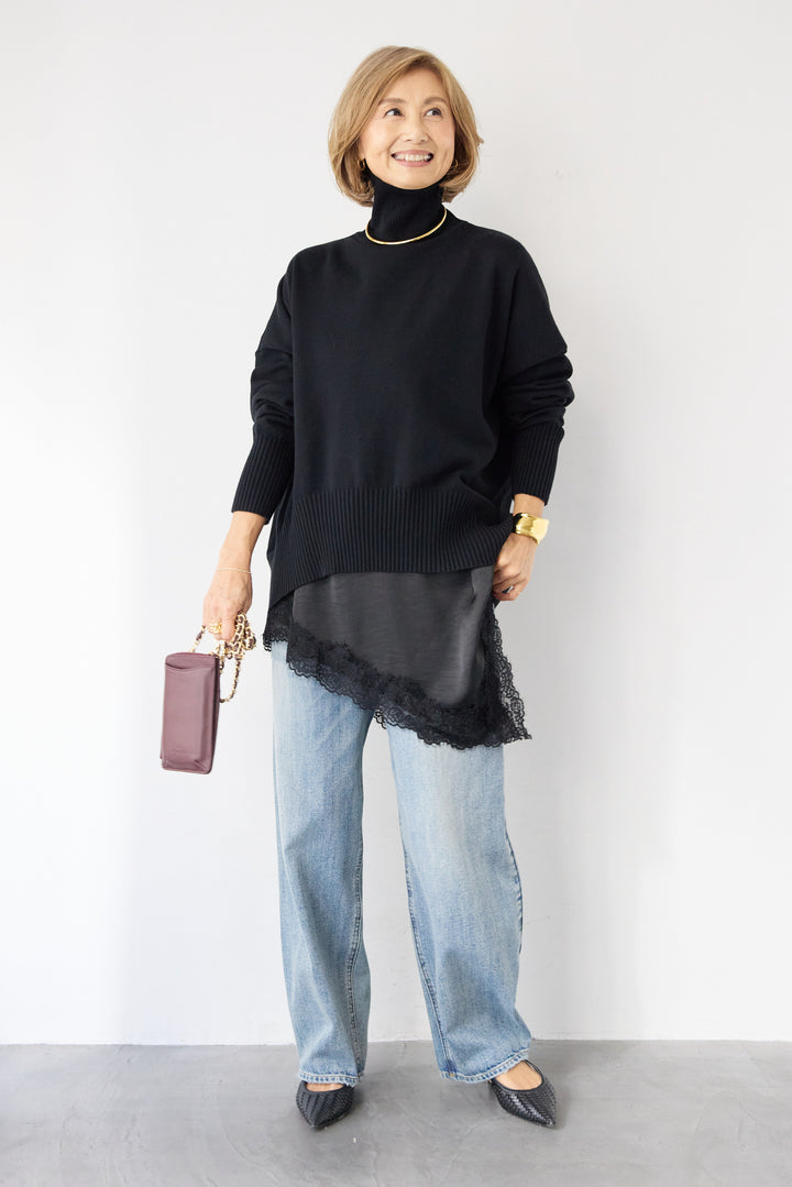 ゆるシルエットタートルネックニット