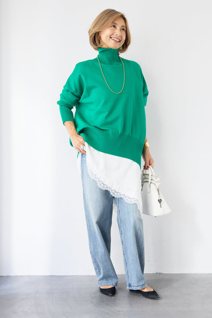 ゆるシルエットタートルネックニット