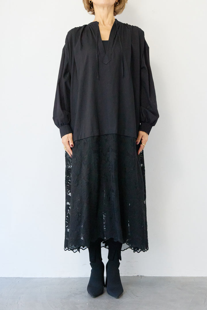 裾レースロング丈チュニック