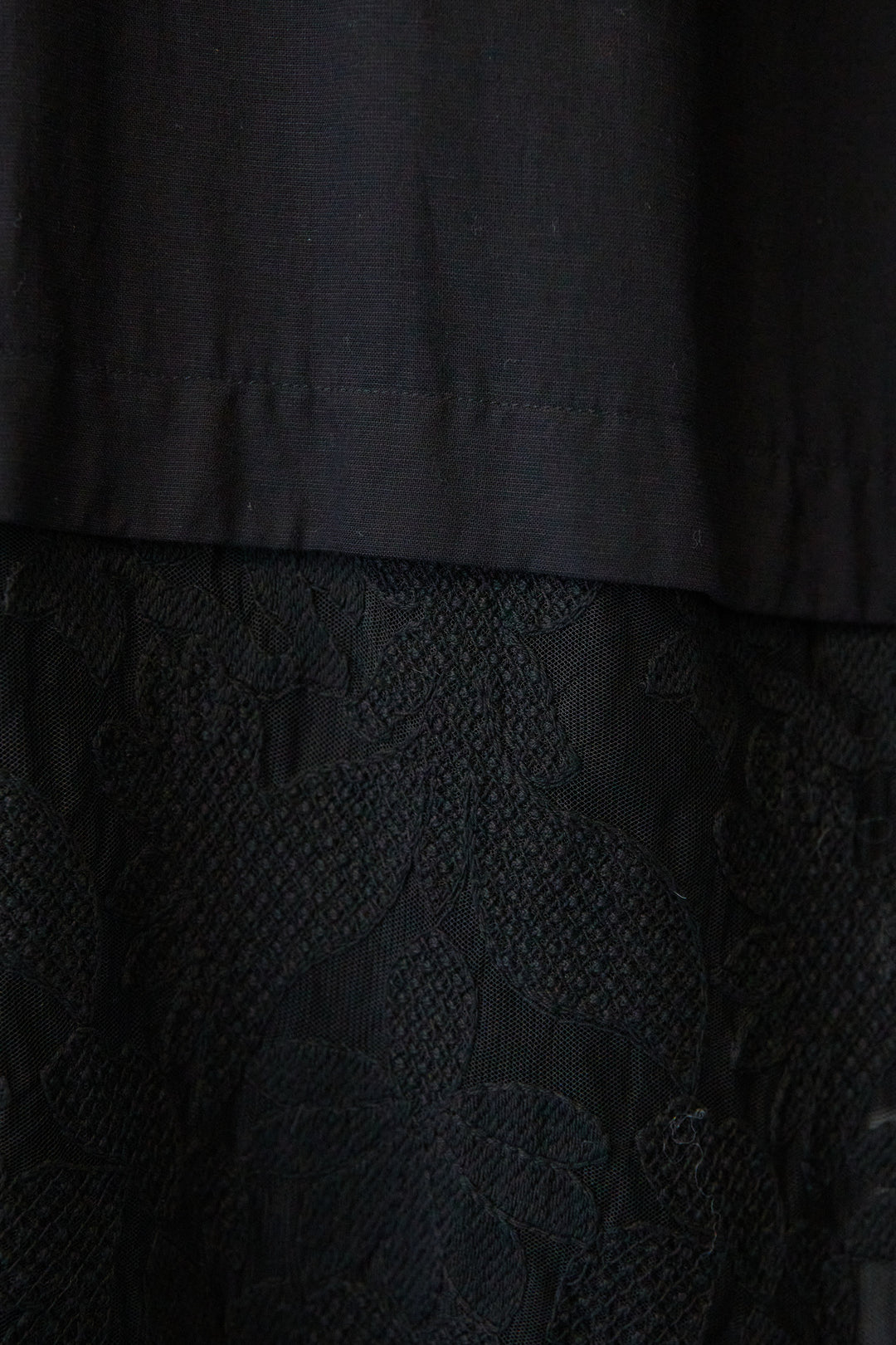 裾レースロング丈チュニック