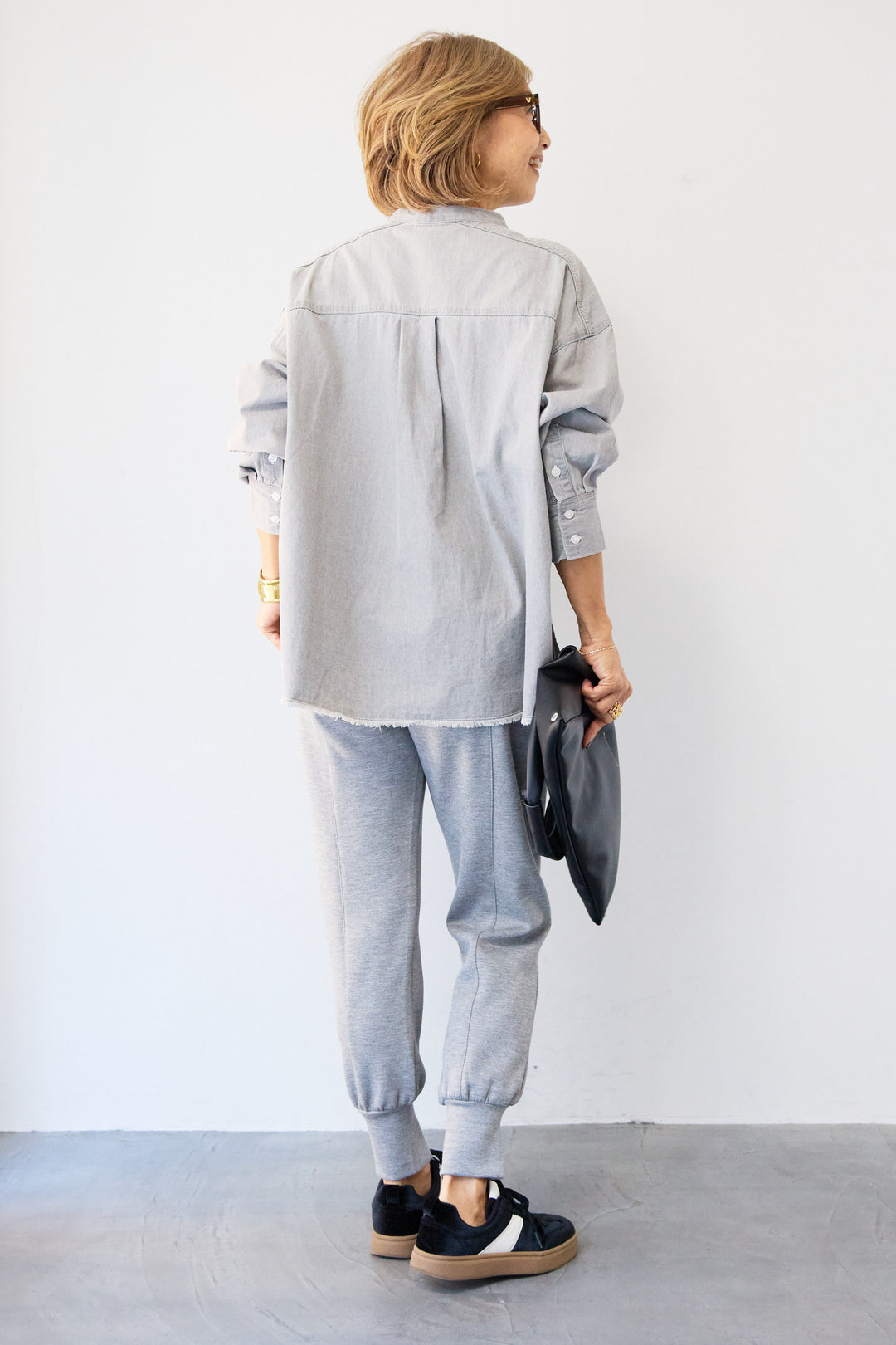 コットンデニムノーカラーシャツ