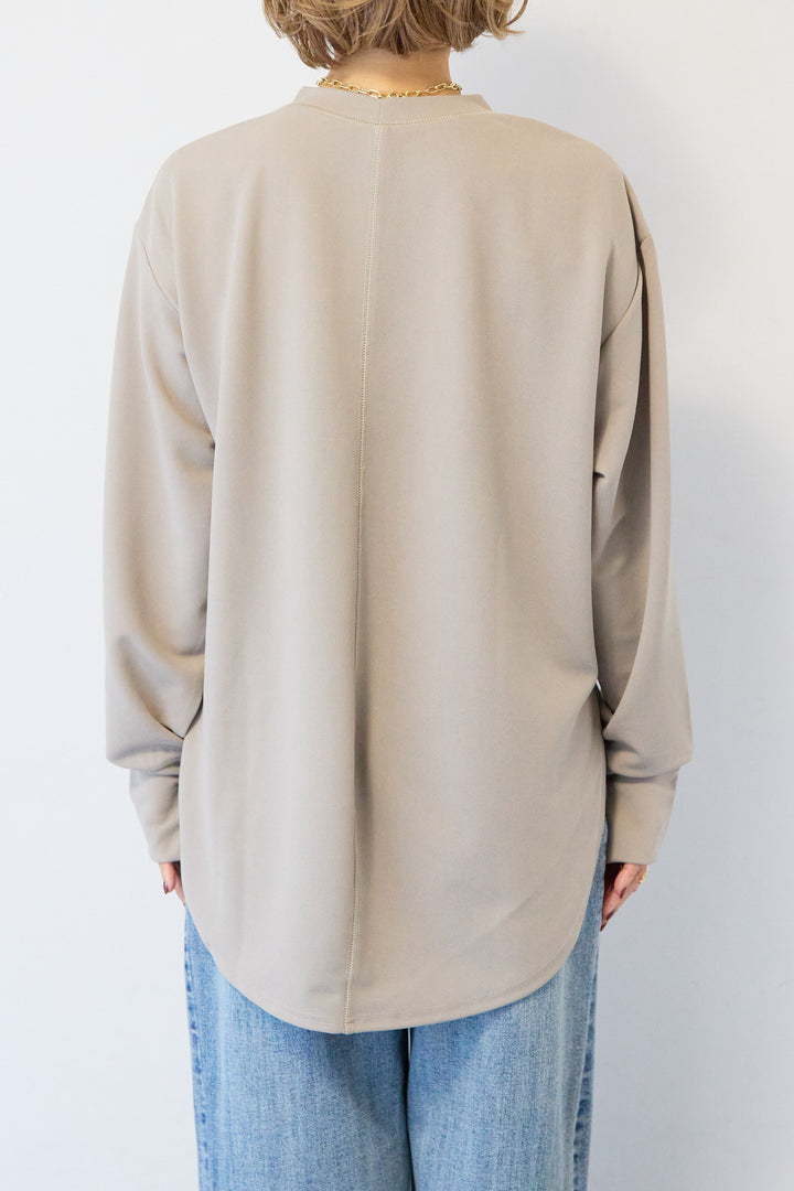 ストレッチプルオーバー