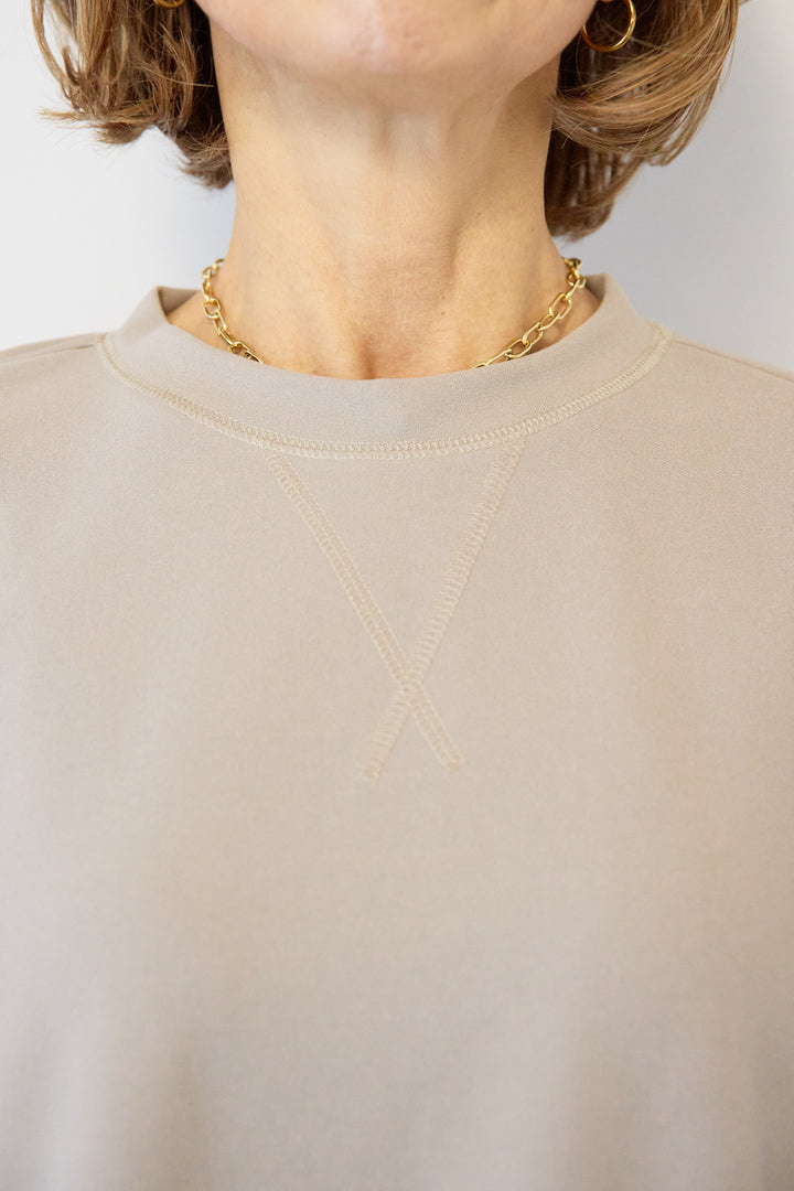 ストレッチプルオーバー