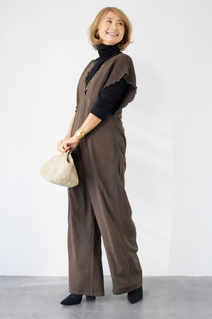 シャーリングスリーブ・Vネックオールインワン