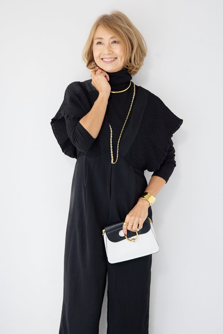 シャーリングスリーブ・Vネックオールインワン