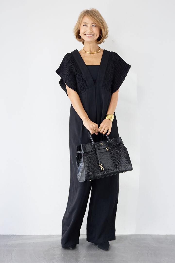 シャーリングスリーブ・Vネックオールインワン