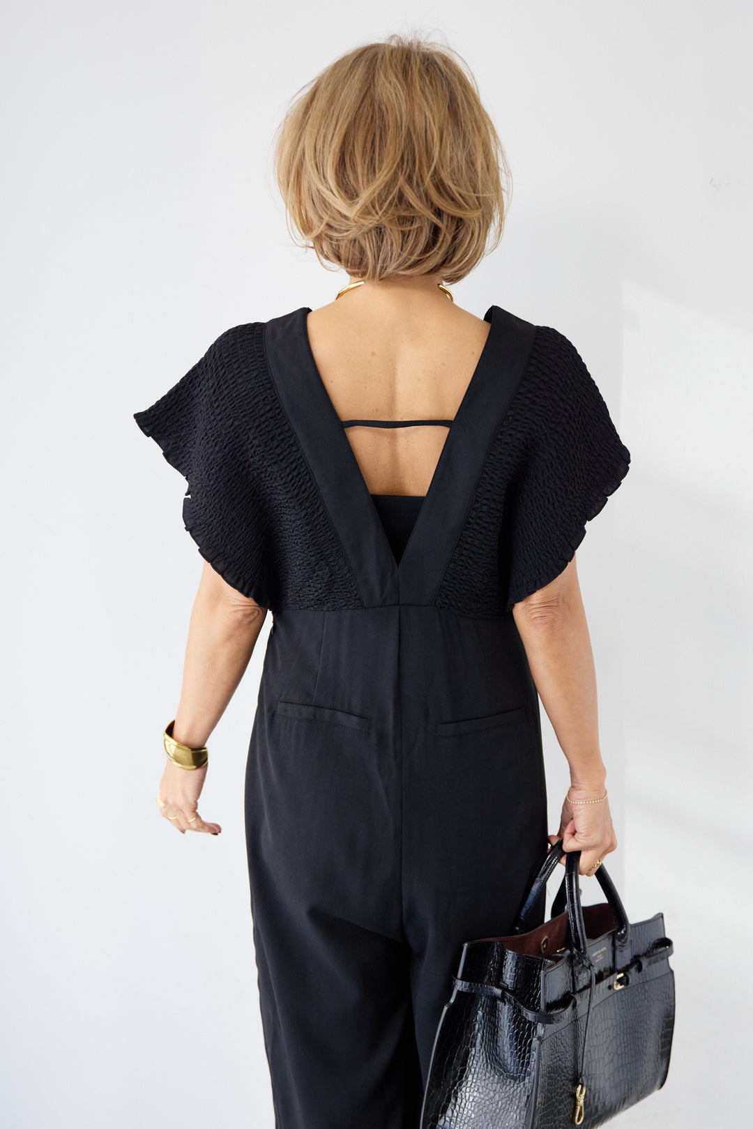 シャーリングスリーブ・Vネックオールインワン