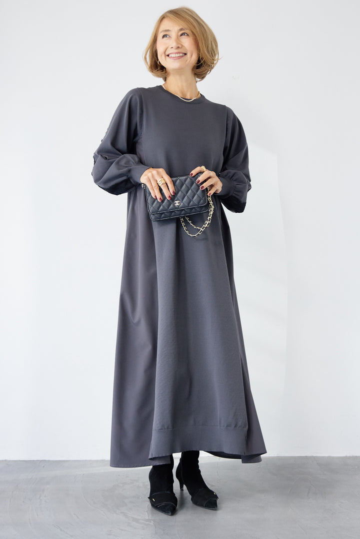 バックレース・ロングワンピース