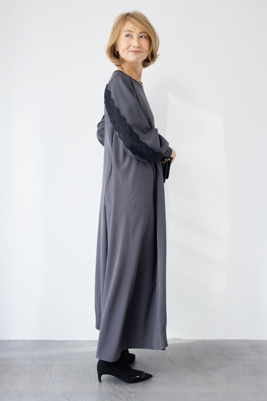 バックレース・ロングワンピース