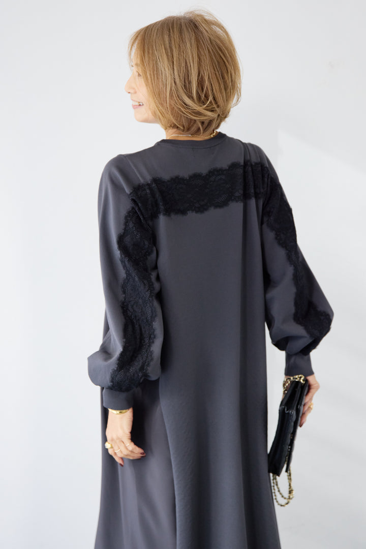 バックレース・ロングワンピース