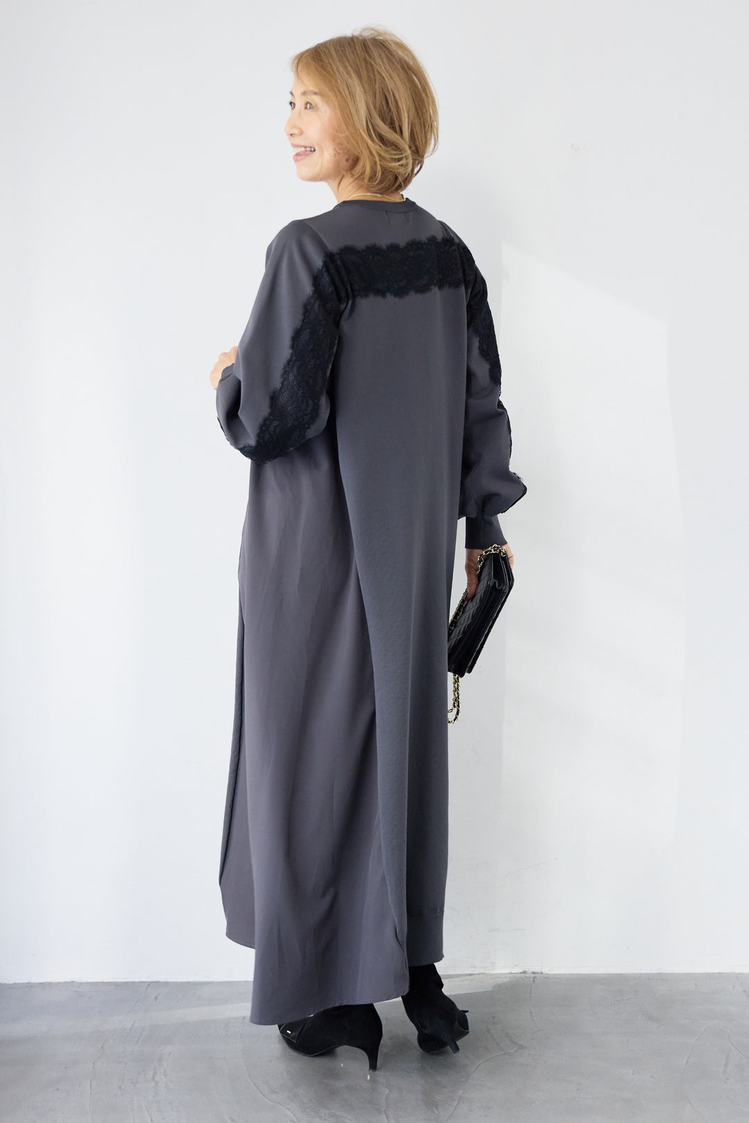 バックレース・ロングワンピース