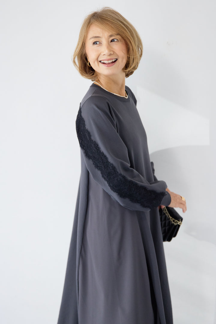 バックレース・ロングワンピース