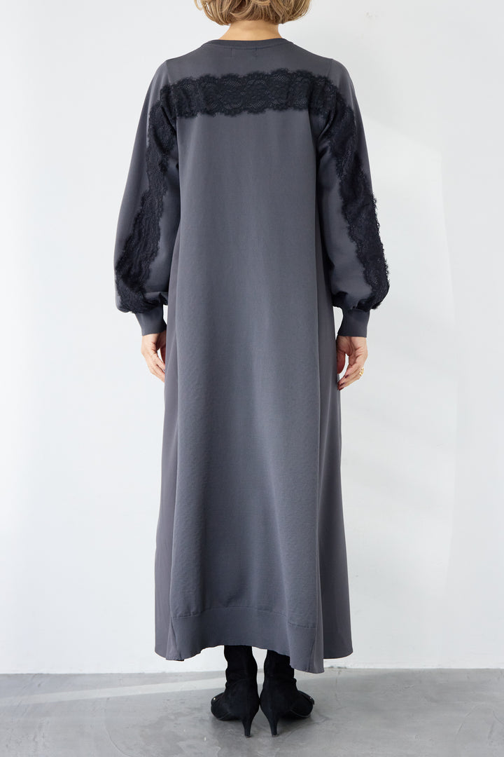 バックレース・ロングワンピース