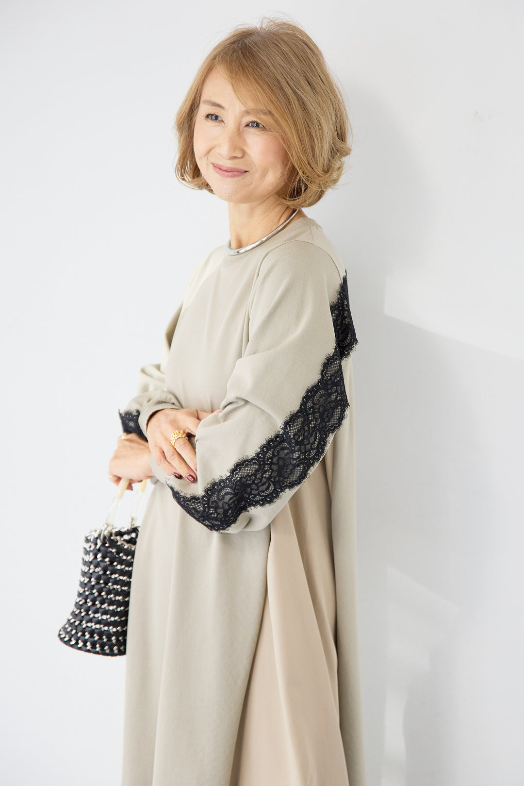 バックレース・ロングワンピース