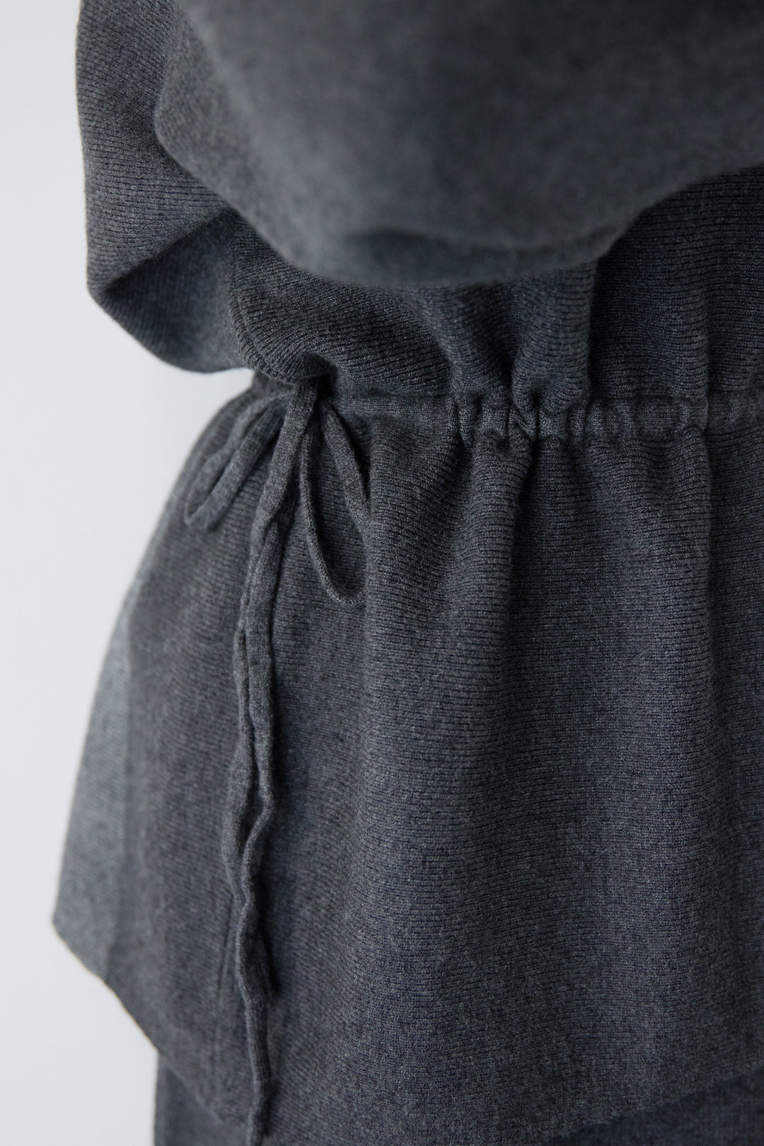 ウエストマーク・ペプラムセットアップ