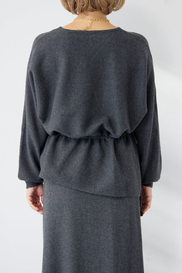 ウエストマーク・ペプラムセットアップ