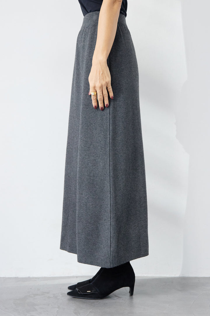 ウエストマーク・ペプラムセットアップ