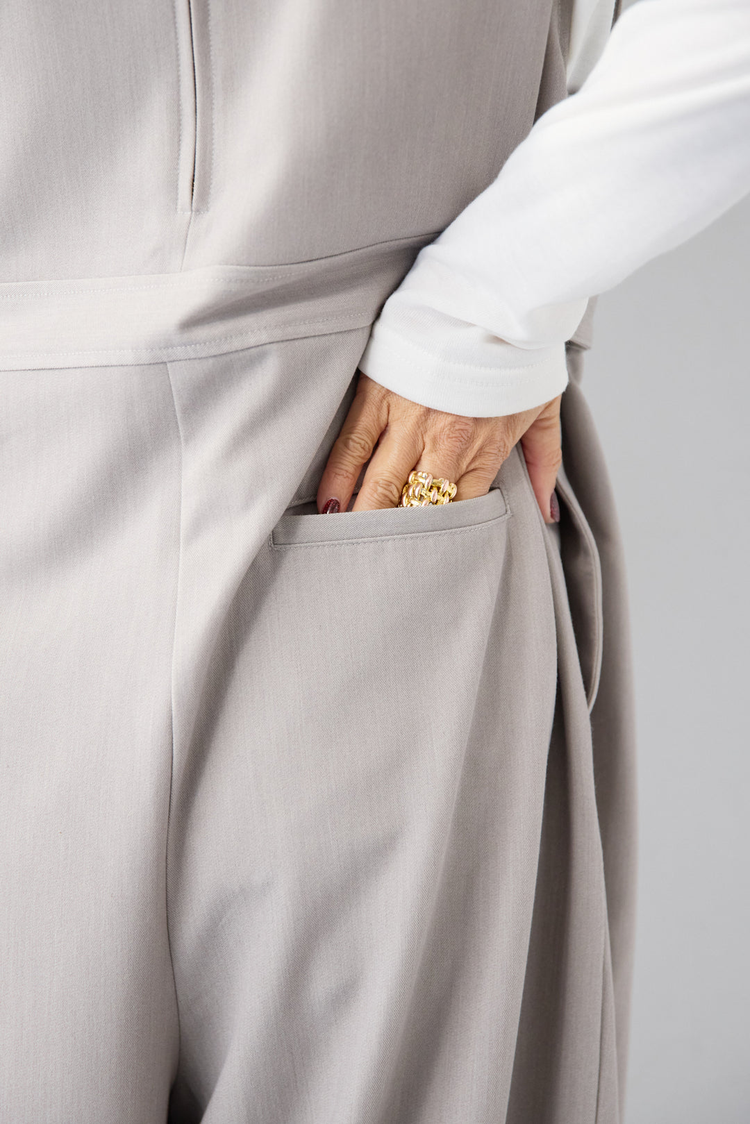 [SET]ウエストタブ・フロントタックサロペット+ふんわり裏起毛タートルネック(2set)