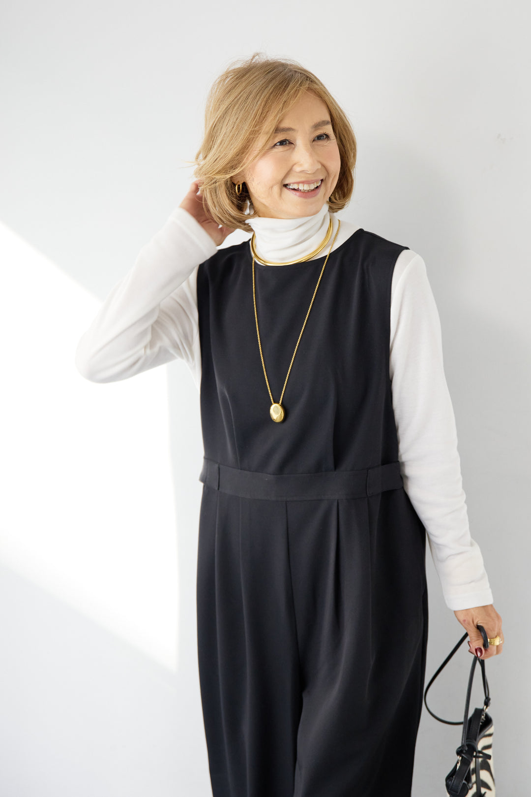 ウエストタブ・フロントタックサロペット