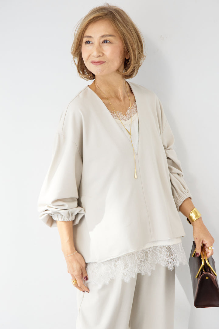 深Vネック・ボリュームスリーブプルオーバー