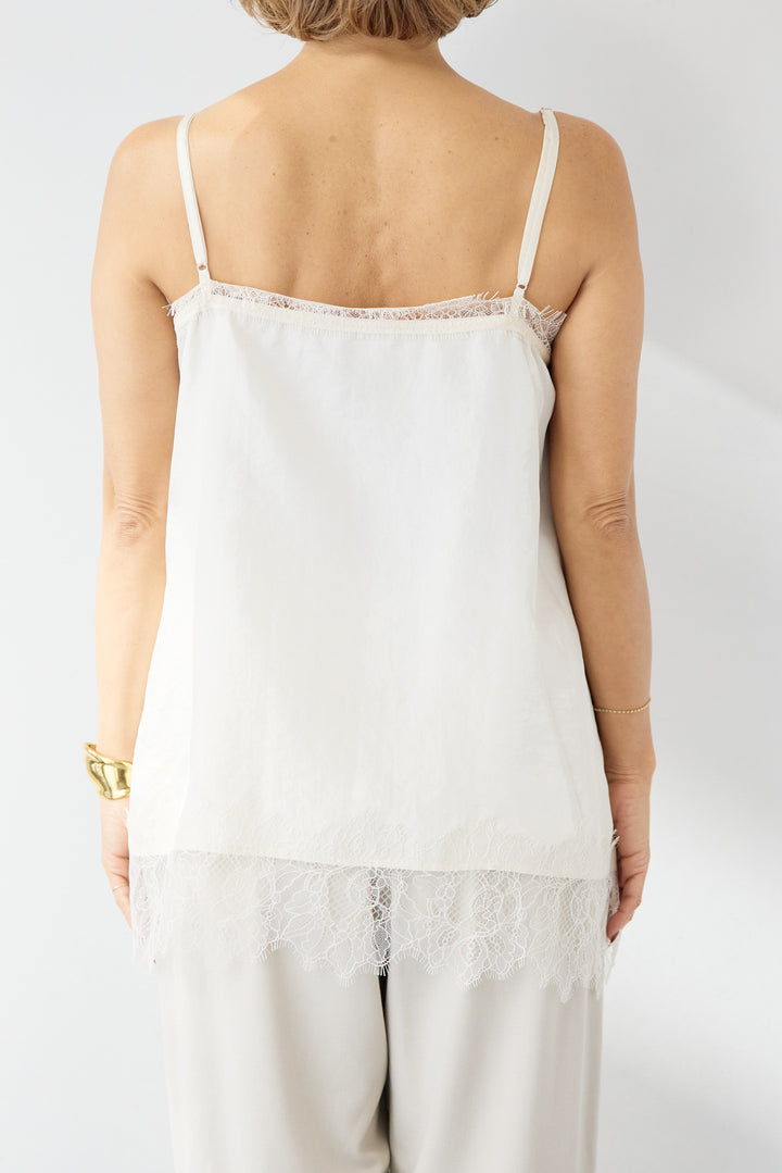 [SET]ふんわりシャギー ボートネックニットプルオーバー+シルキーエリュール レーストップス(2set)