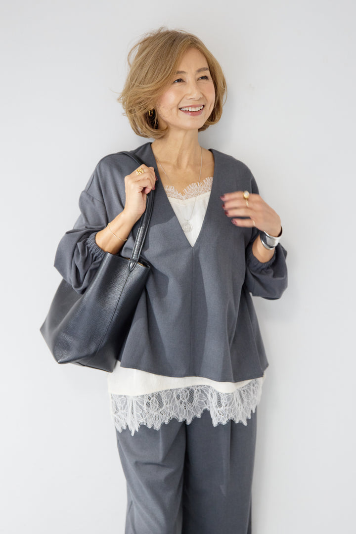 深Vネック・ボリュームスリーブプルオーバー