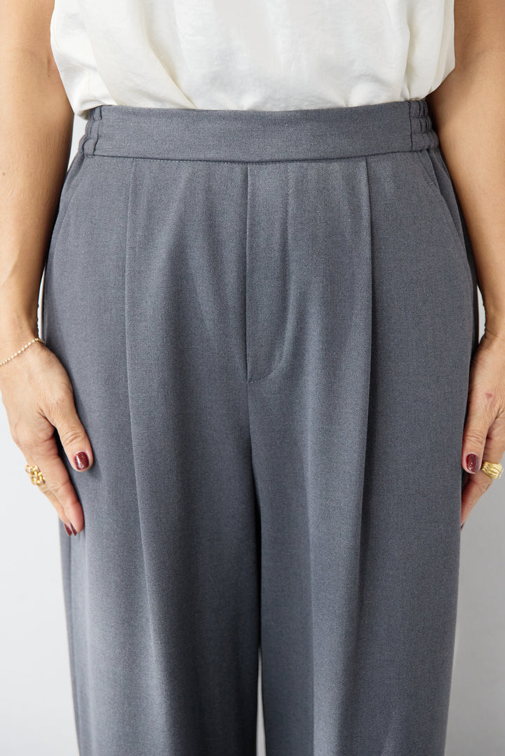 ソフトツイル ワイドストレートスラックス