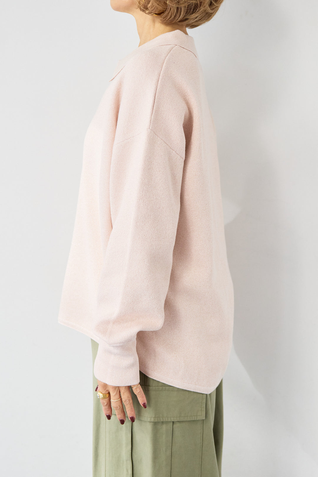 シャイニーラメ・スキッパーポロニット