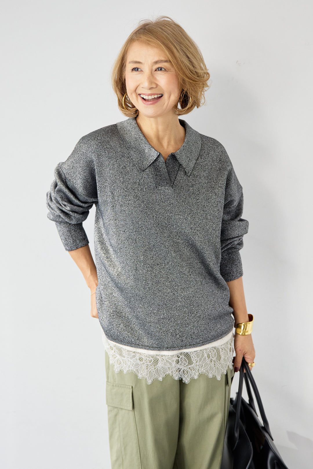 シャイニーラメ・スキッパーポロニット