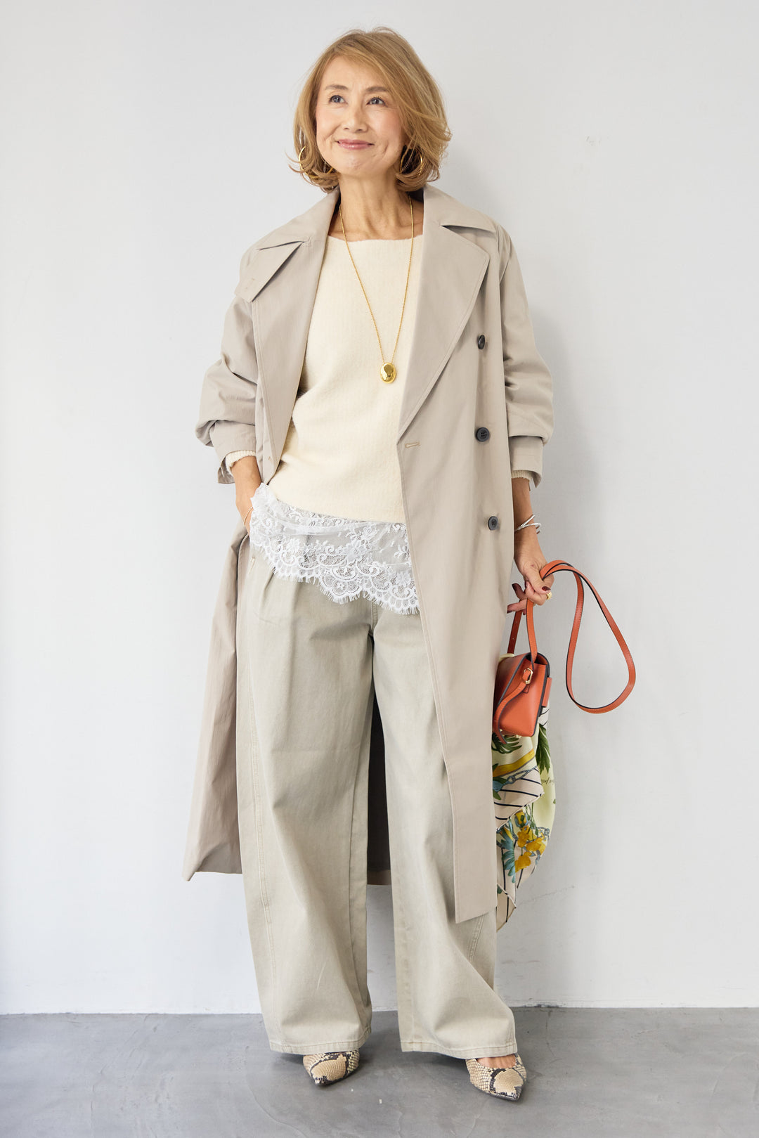 バックデザイン・ビッグシルエットスプリングコート