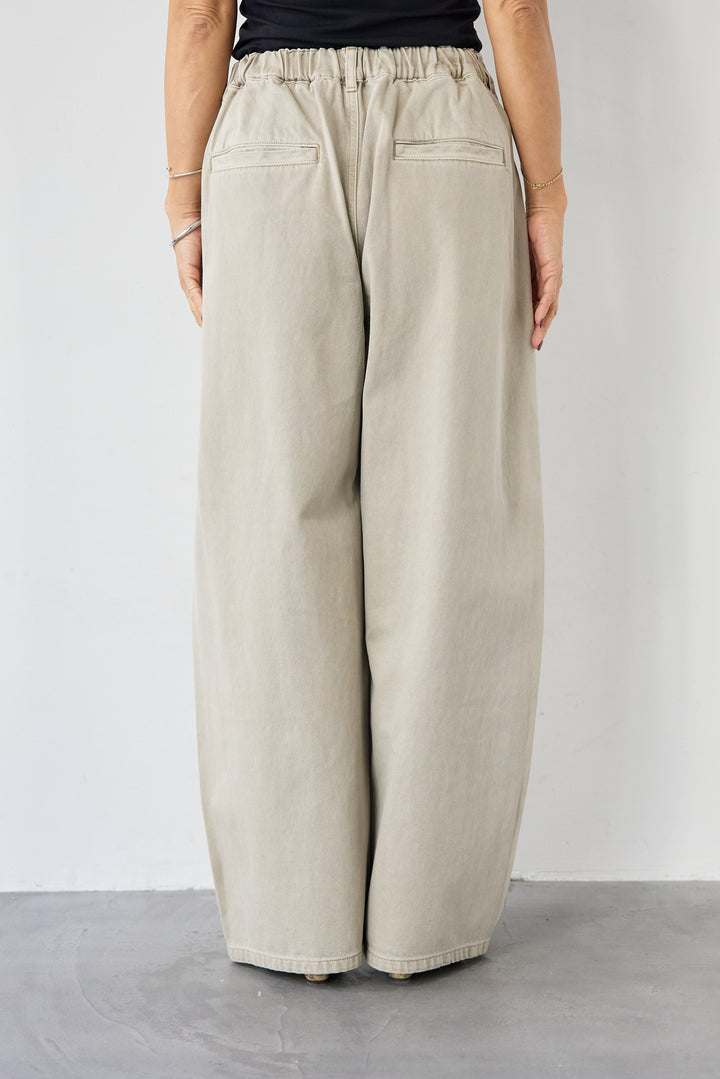 ソフトツイル ニュアンスワイドデニム