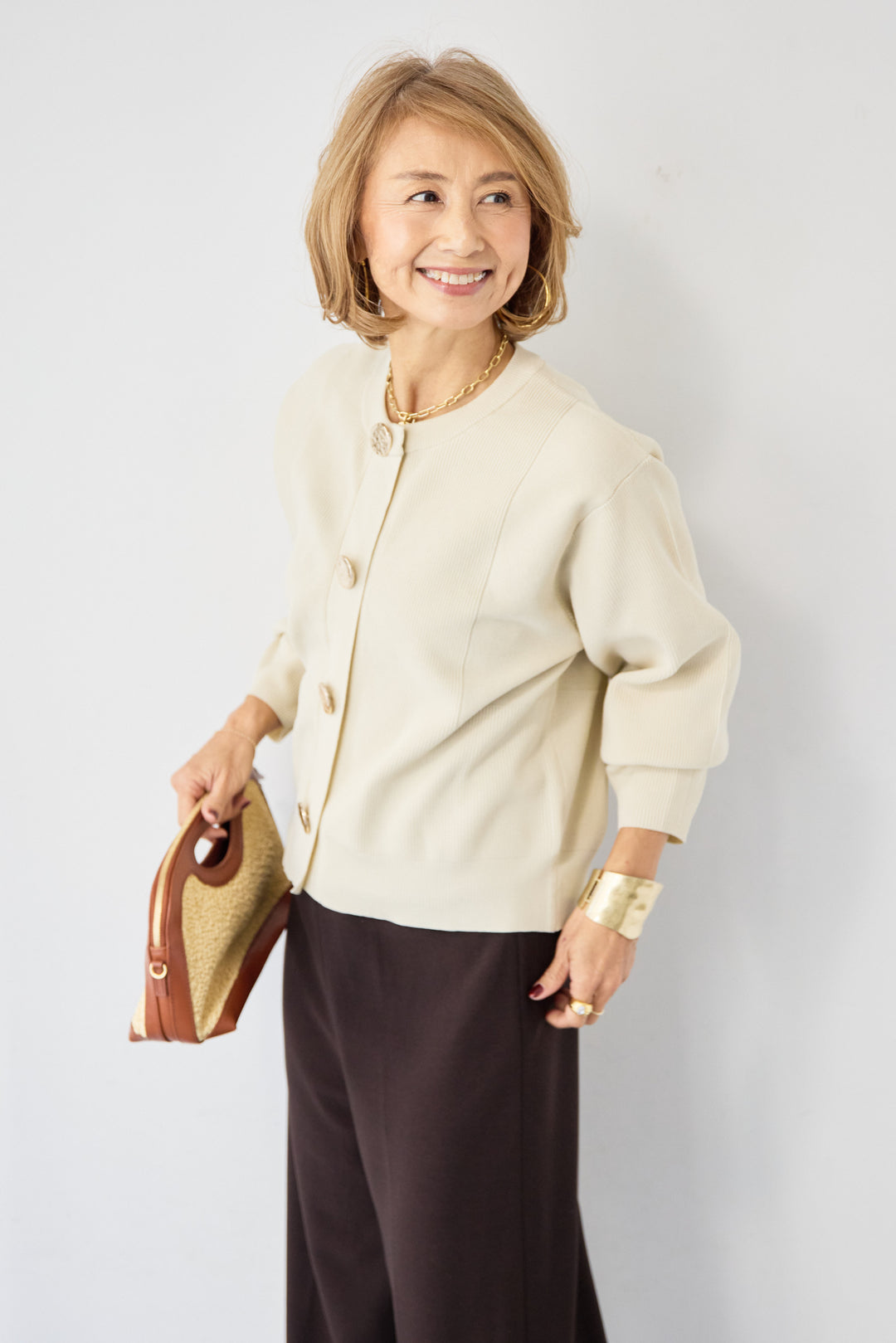 モダンメタルボタン・カーディガン