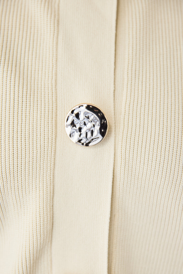 モダンメタルボタン・カーディガン