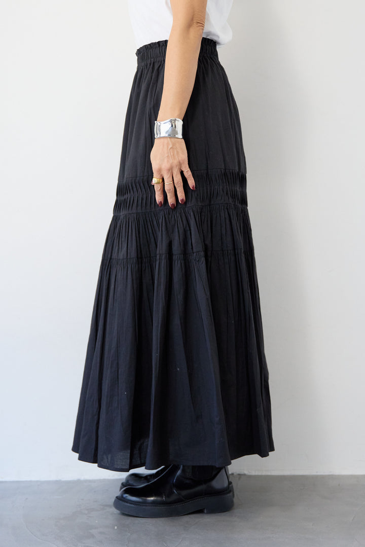 クラフトピンタック・マキシティアードスカート