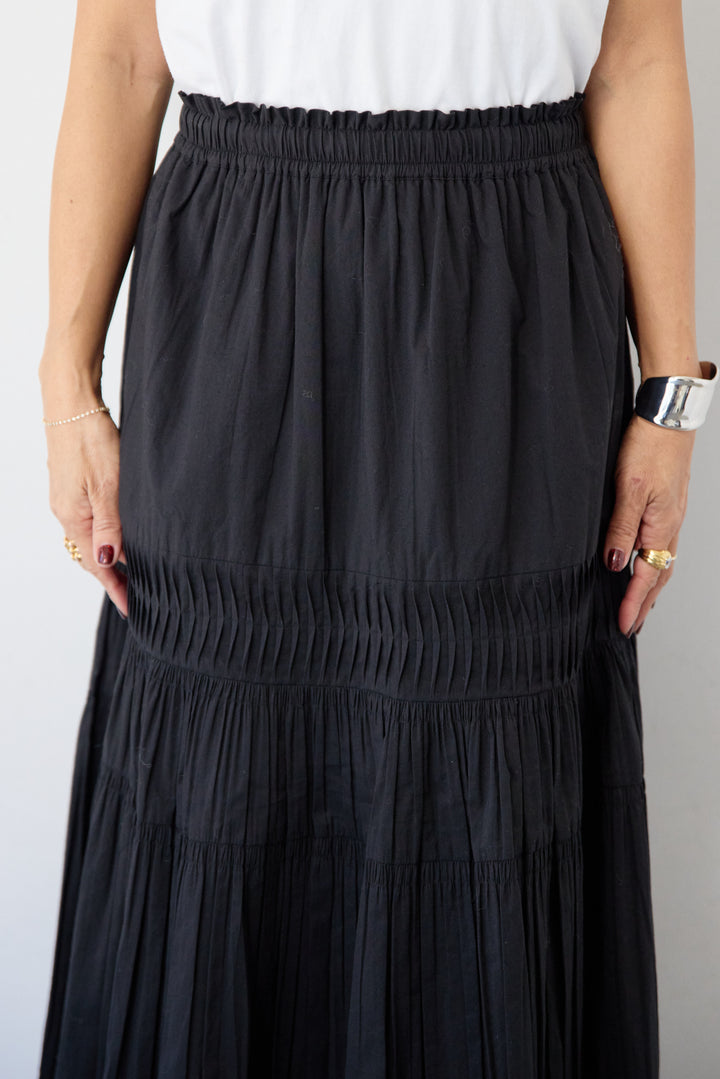 クラフトピンタック・マキシティアードスカート