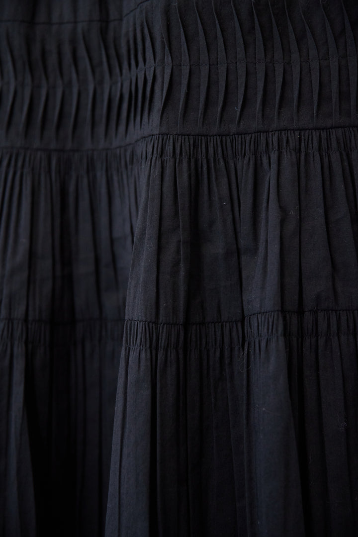 クラフトピンタック・マキシティアードスカート