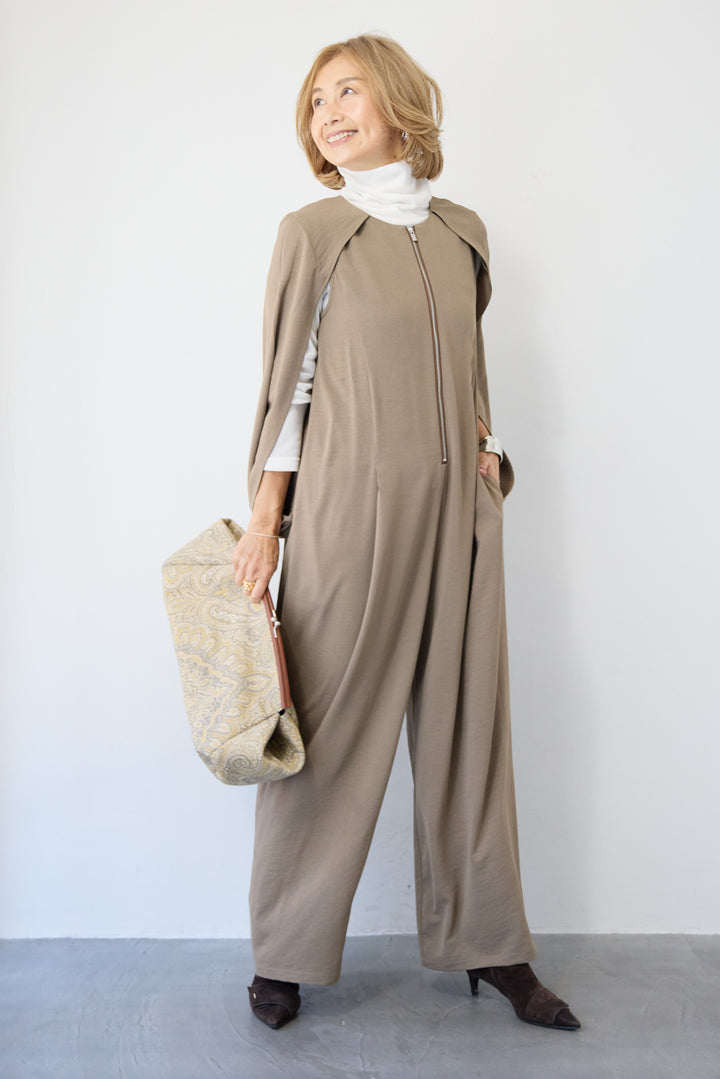 ケープマントオールインワン